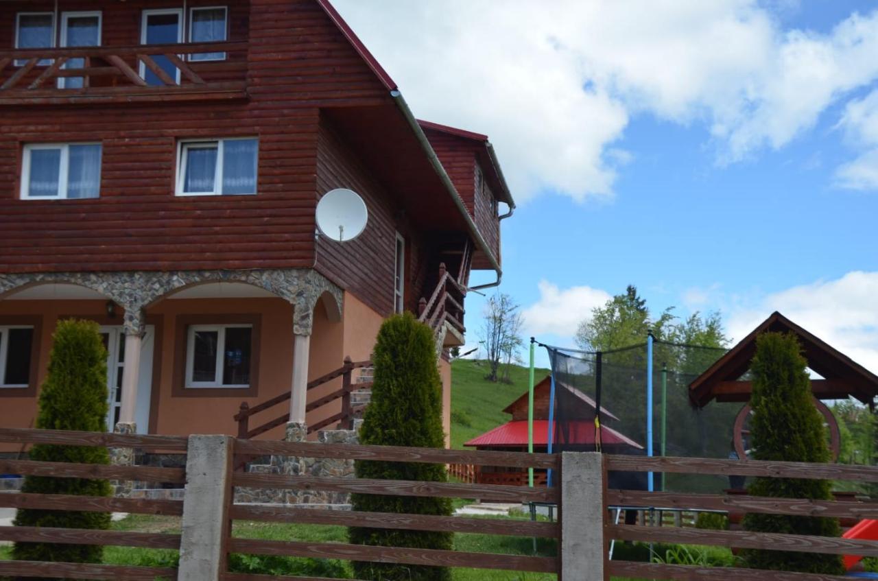 Cabana Jégbarlang Kültér fotó